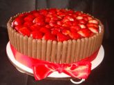 TORTA DE MORANGO