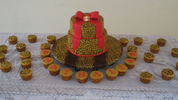 BOLO DE ONÇA